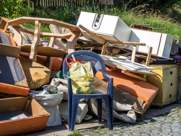Best Yard Waste Removal  in Ironwood, MI